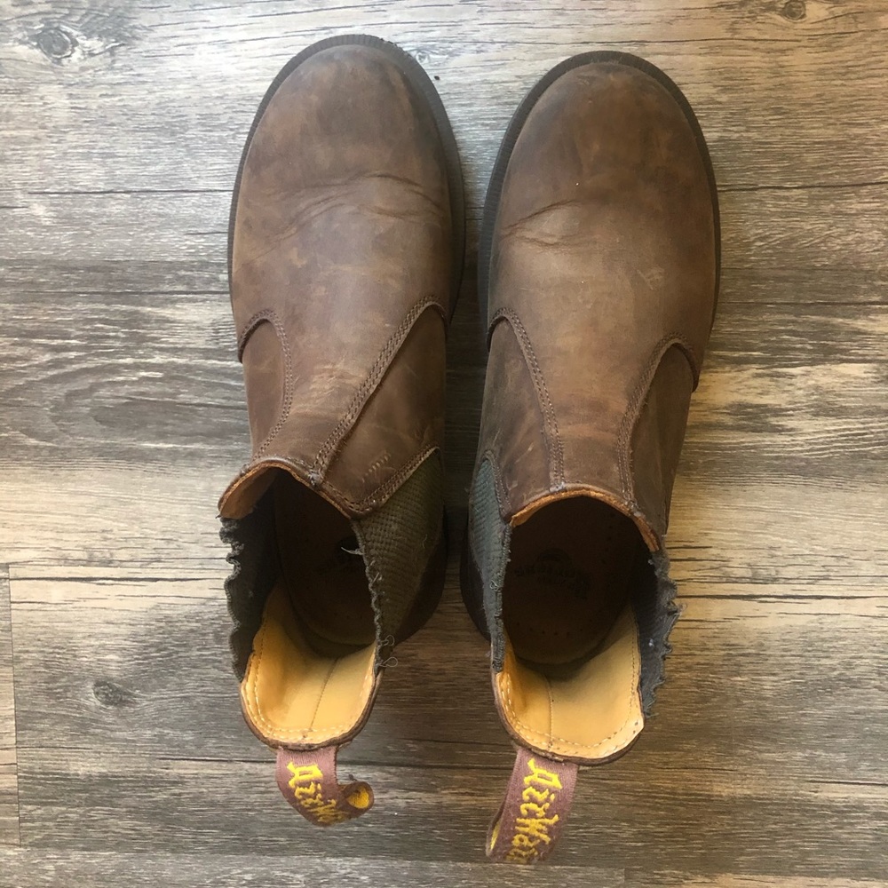 Doc Martens 🥾🖤CRAZY HORSE CHELSEA BOOTS